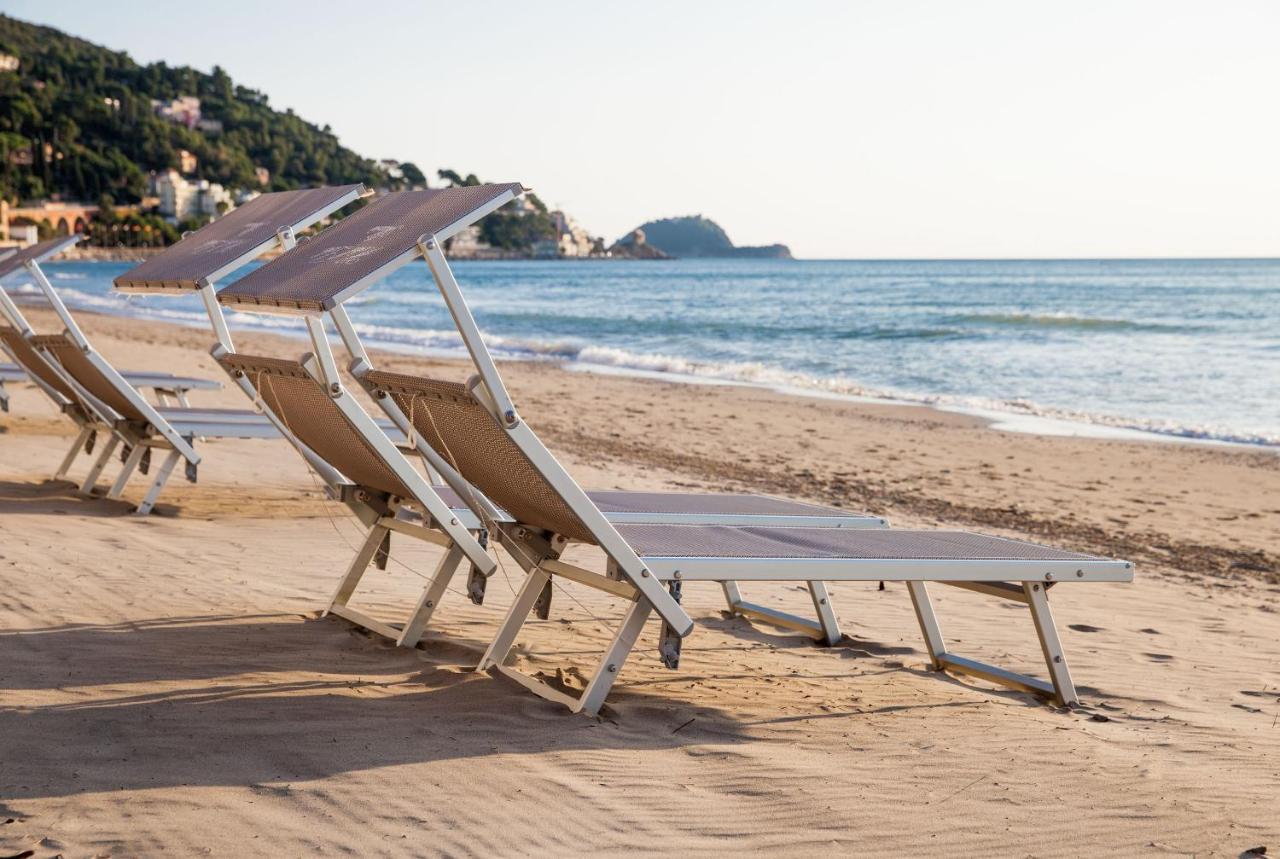 Hotel Lido Alassio Zewnętrze zdjęcie